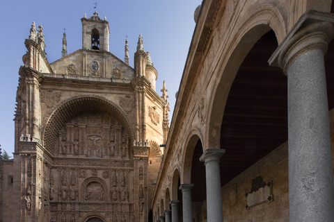 Salamanca: Avondwandeltour langs lokale legendes in het SpaansSalamanca: avondwandeling met lokale legendes in het Spaans