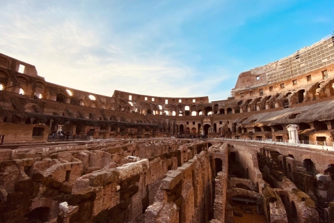 Rome : visite guidée coupe-file du Colisée et entrée à l'arèneAnglais