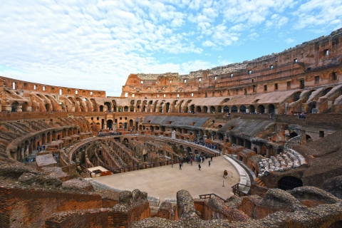 Roma: tour en grupo pequeño por el Coliseo y la antigua Romagira en español