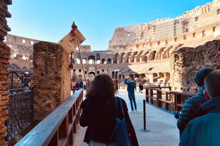 Rzym: Koloseum Skip-the-Line Tour przy wejściu GladiatoraWycieczka po włosku