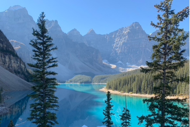 Traslado Privado: Banff, Lake Louise o Canmore a Calgary