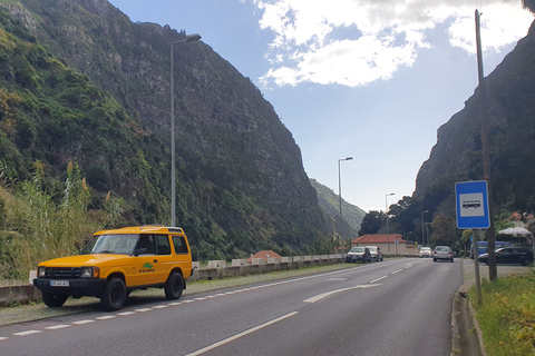 Von Funchal: Cabo Girao, Safari-Tour auf Berge & Poncha