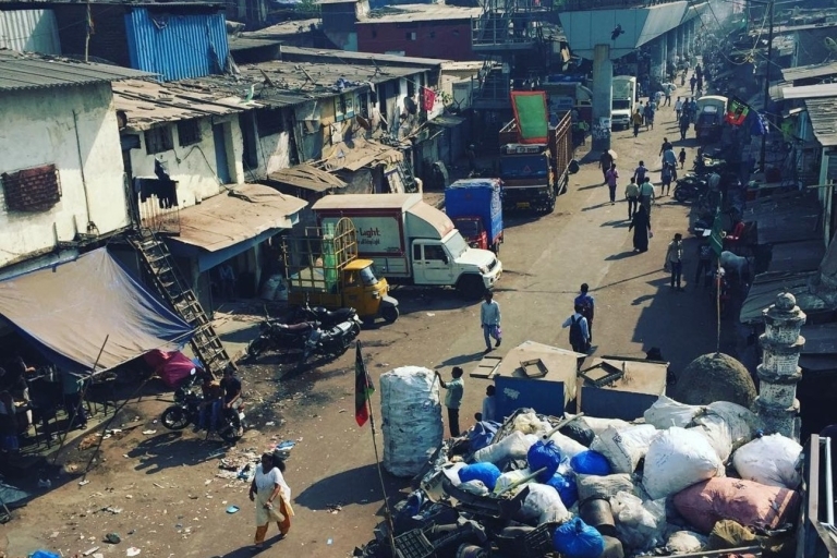 Visita al barrio marginal de Dharavi y a la isla de Elefanta