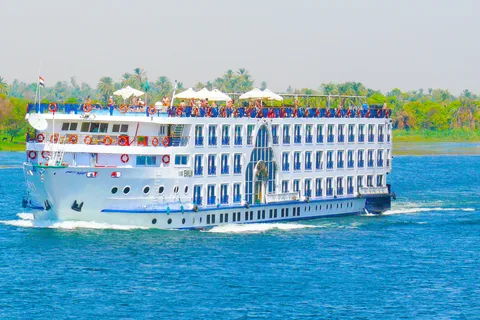 Au départ du Caire : Croisière de 3 jours sur le Nil avec montgolfière et vols