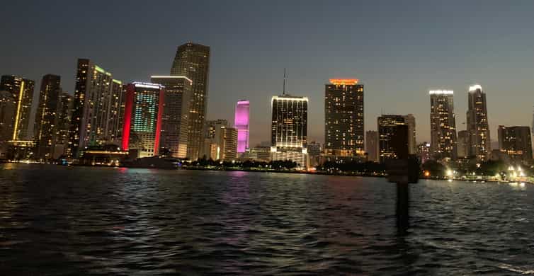 Miami: Sunset Cruise with Celebrity Homes & Open Bar photo 6