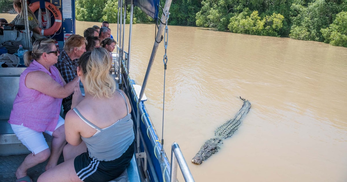 Darwin Spektakulär hoppande krokodil Kryssning på Adelaide River