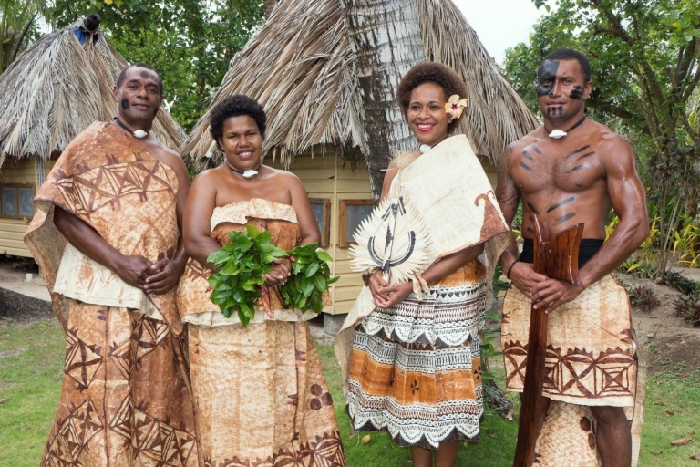 Fidji : Journée complète de visite culturelle à l'île de LikuriExcursion d'une journée dans la culture fidjienne