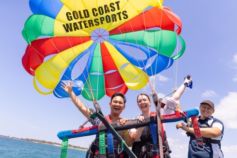 Surfers Paradise: doświadczenie parasailingu w Gold CoastPotrójny parasail