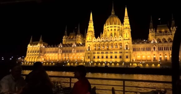 Budapest: Night Walking Tour with River Cruise and Wine