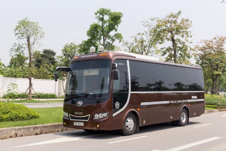 Ha Long - Ninh Binh - Ha Long Traslado diario en autobús limusinaNinh Binh - Puerto Internacional de la Bahía de Ha Long ( Puerto Sunworld)