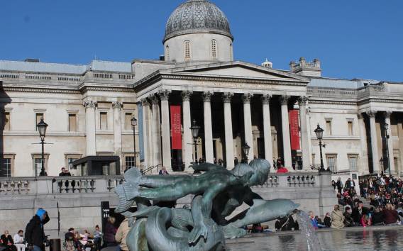 London: Smartphone Heritage Walks Trafalgar Square