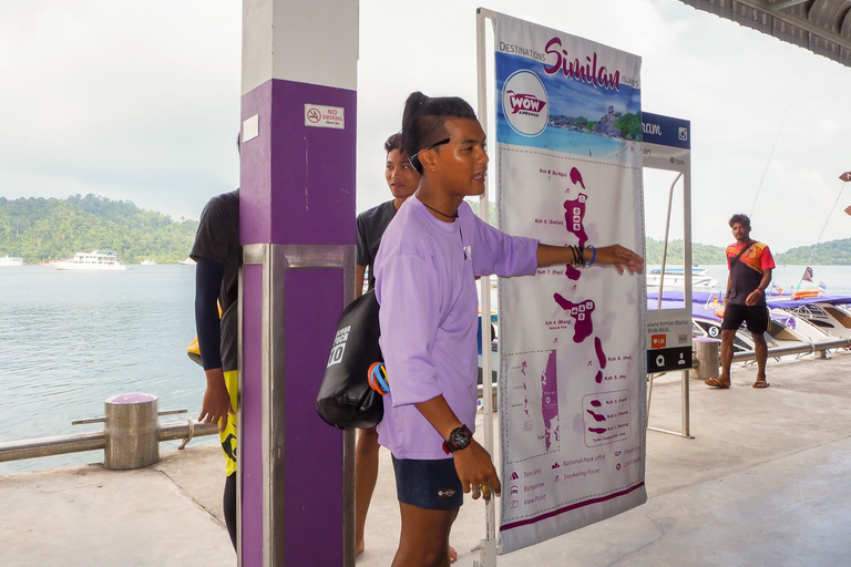 Phuket: Viagem de 1 dia em lancha rápida para as Ilhas Surin com mergulho com snorkelTraslado de ida e volta de/para Phuket