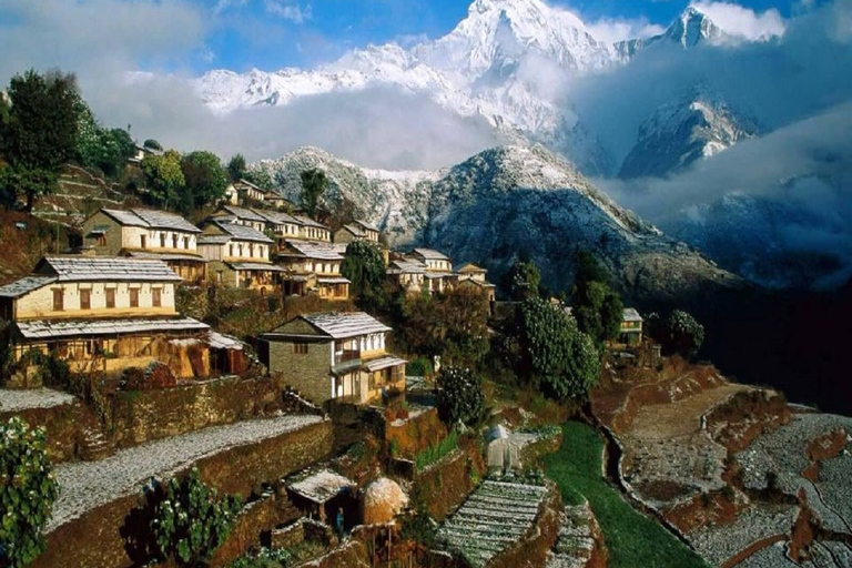 Pokhara: 4-Day Ghorepani, Poonhill, &amp; Ghandruk Mountain TrekPrivate Tour with Meals Included