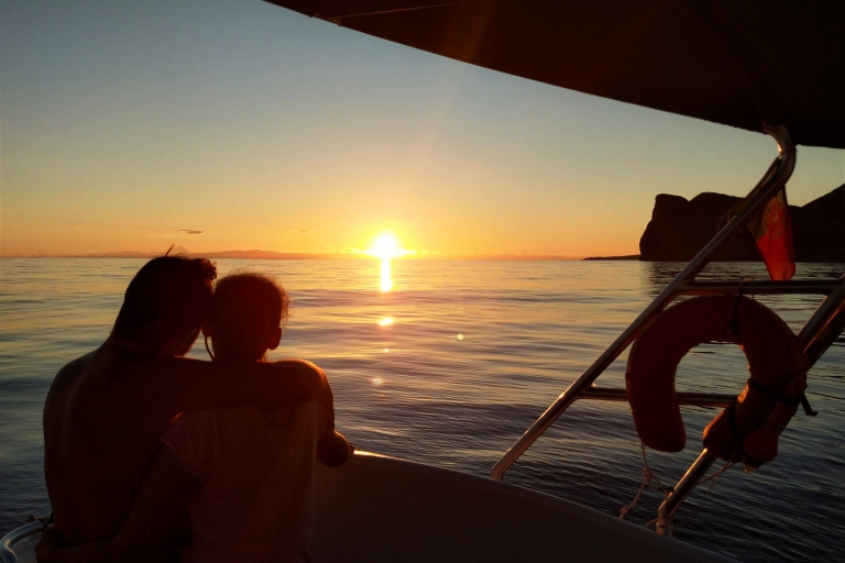Angra do Heroísmo: Sunset Cruise with Local Drinks
