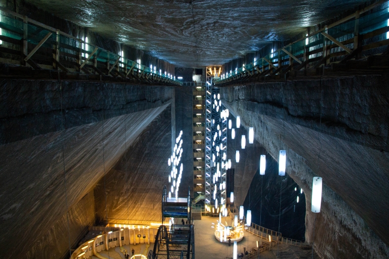 Mina de sal de Wieliczka: visita guiada desde Cracovia con recogidaVisita guiada en francés