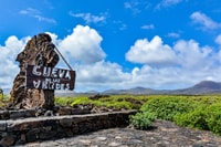 Lanzarote, Cueva de los Verdes & Jameos del Agua Tour - Housity