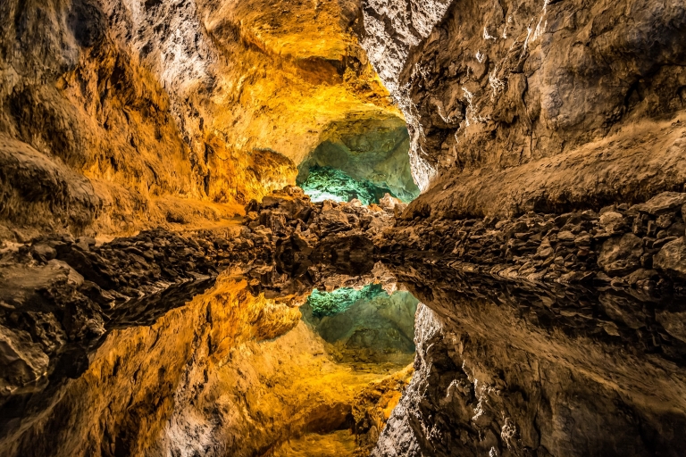 Trésors du Nord Exp : Cueva de los Verdes & Jameos AguaTour d'Espagne | Northern Treasures Express