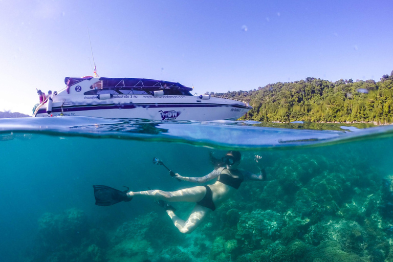 Phuket/Khao Lak: Speedboat Snorkel Tour to Similan Islands Hotel round-trip transfer to/from Khao Lak