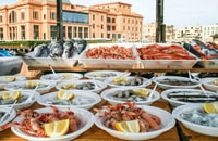 Bari, Stadt Highlights Private Tour mit einem Guide - Hizvo