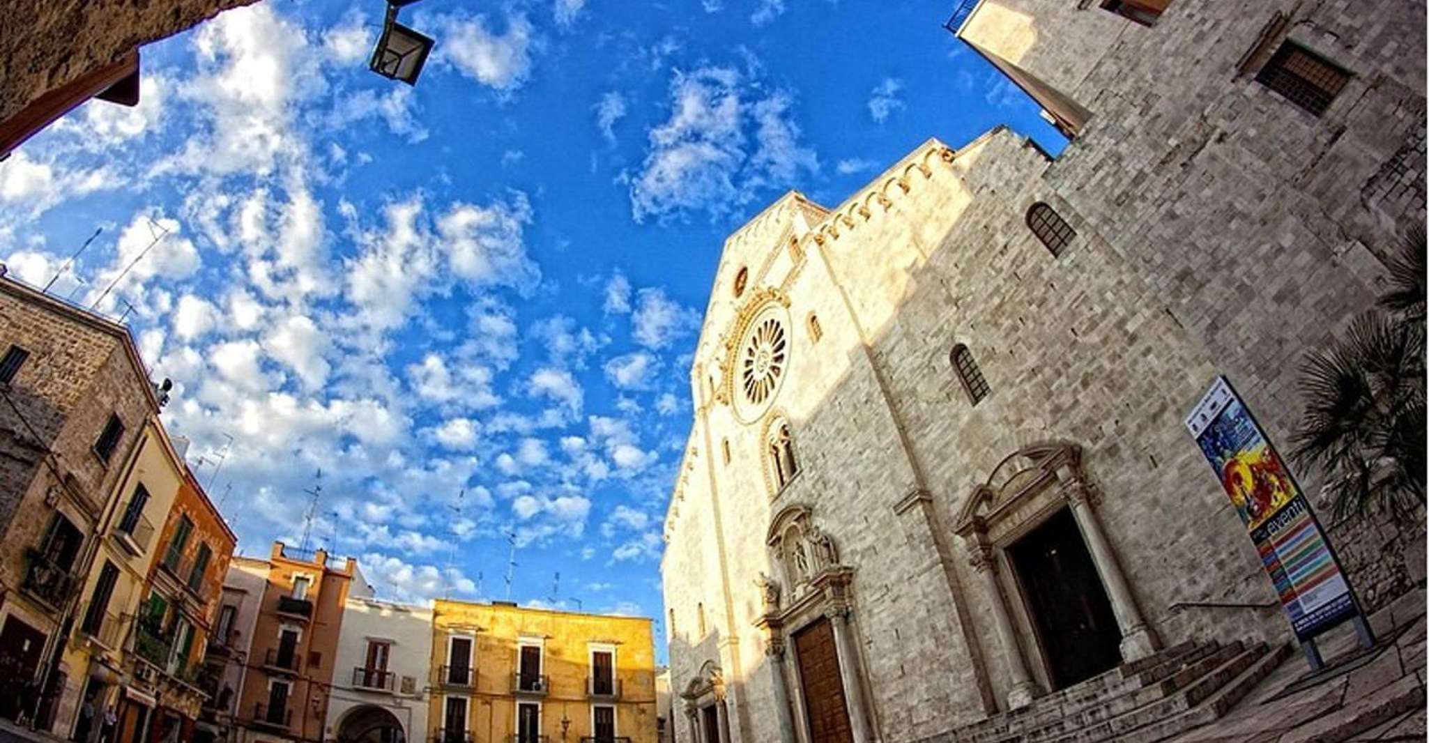 Bari, Stadt Highlights Private Tour mit einem Guide - Hizvo