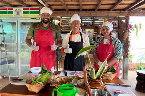 Siem Reap: gita giornaliera guidata al villaggio locale e lezione di cucina