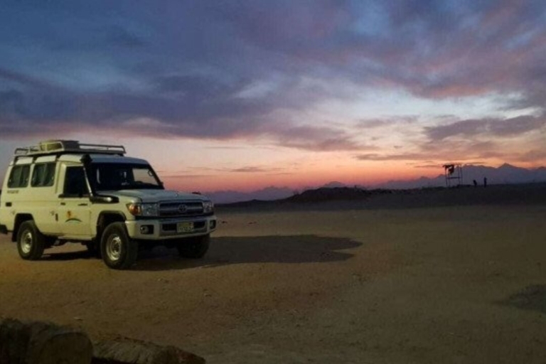 Hurghada : Bateau en verre avec plongée en apnée et observation des étoiles en jeep