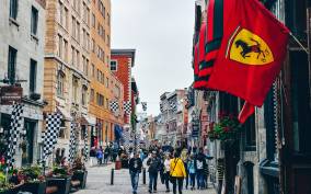 Montreal: Explore Old Montreal Small-Group Walking Tour