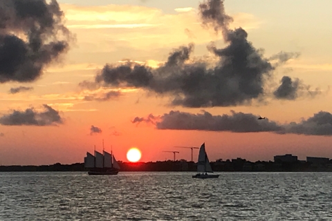 Charleston: rejs po zachodzie słońca