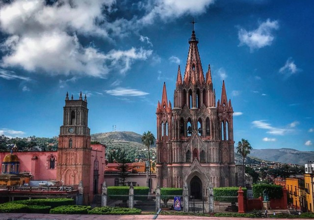 Visit San Miguel De Allende Downtown Walking Tour in Popejoy