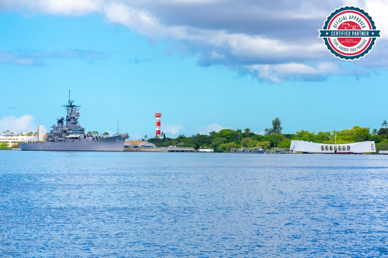 Oahu: groet aan Pearl HarborGroet aan Pearl Harbor 09:45 uur Waikiki ophalen