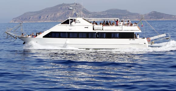 Von Trapani aus: Favignana und Levanzo Bootsfahrt mit Zwischenstopps