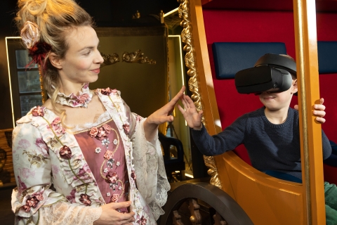 Dresden: TimeRide VR Time Travel Experience Ticket VR in German Tickets 2024
