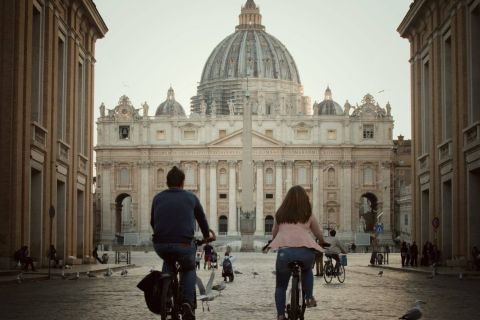Rome: City Highlights E-Bike Tour