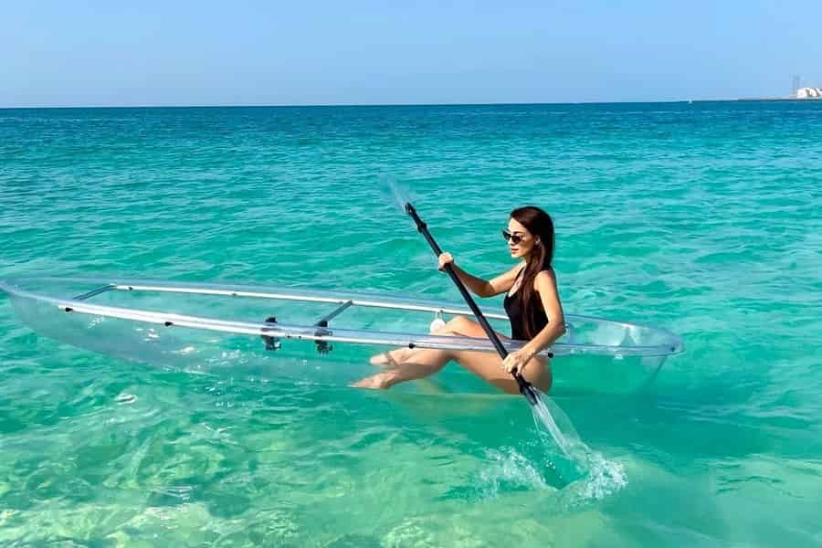Dubai: Klares Kajak-Erlebnis mit Blick auf den Burj Khalifa. Foto: GetYourGuide Dubai: Klares Kajak-Erlebnis mit Blick auf den Burj Khalifa. Foto: GetYourGuide