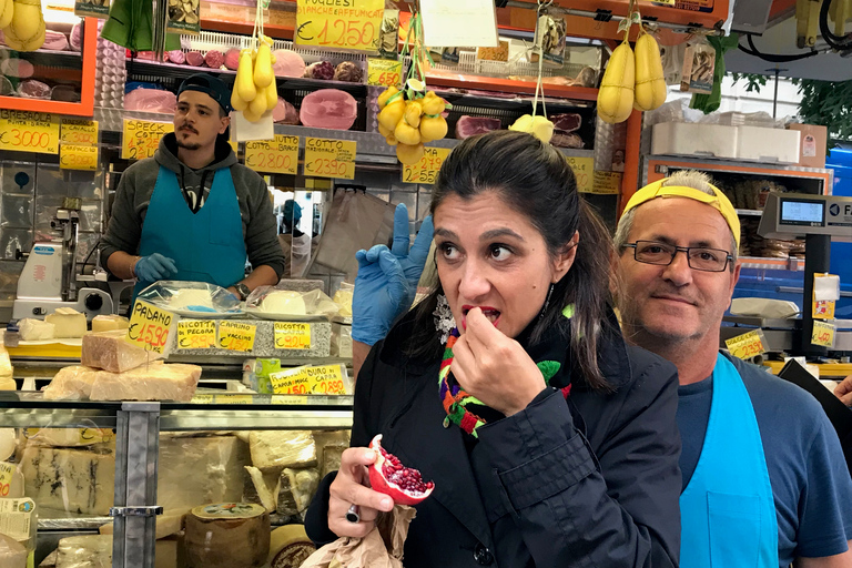 Milan: Local Market and Cooking Class with an Italian Chef