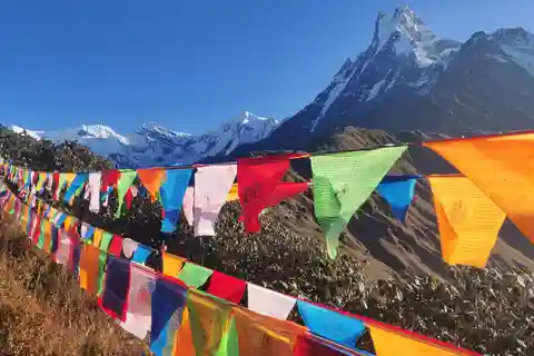Mardi Himal Base Camp Yoga Trek 7-Day