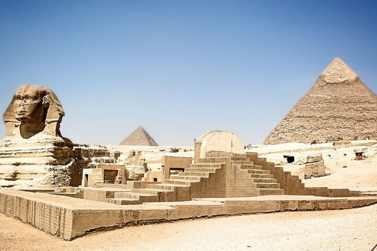 Tagestour Große Pyramiden und Sphinx Ägyptisches Museum BazzarTagestour zu den Großen Pyramiden und der Sphinx Ägyptisches Museum und Ba