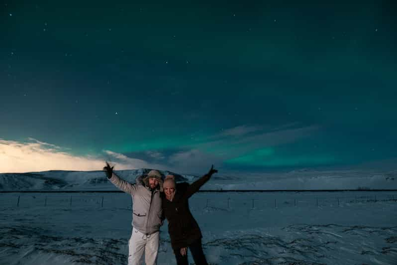 wake up reykjavik northern lights tour reviews