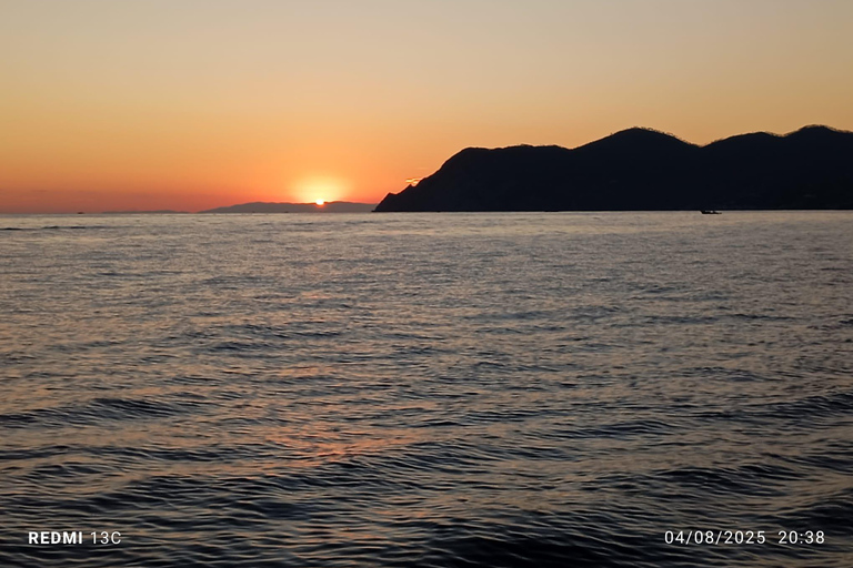 Vernazza: morning tour-afternoon-sunset aperitiv cruise tour 2-Hour Tour