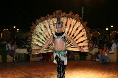 Show noturno tradicional turco de Icmeler com jantar e bebidas