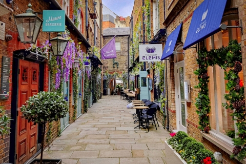 London: Mayfair Pubs, Bars & Cafes Exploration Game