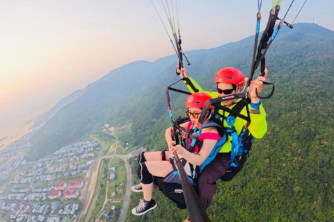 Da Nang: Paragliding op de Apenberg