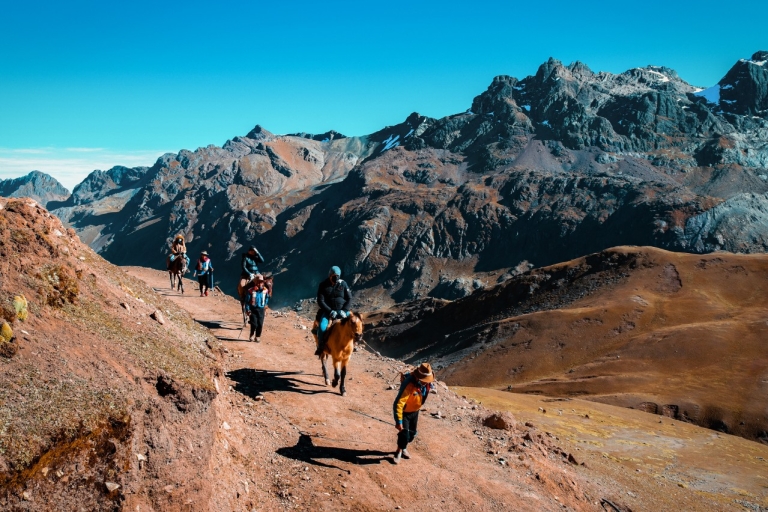 Excursión à la Montagne Arc-en-ciel depuis Cusco en petit groupe 2-8