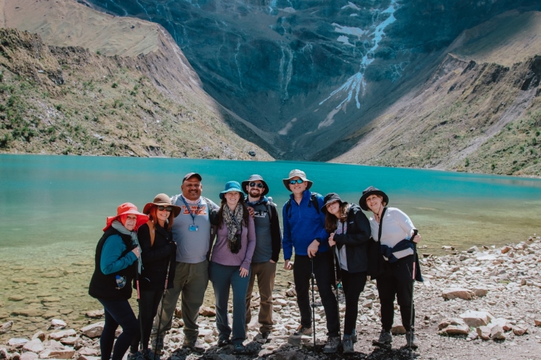 Au départ de Cusco : Randonnée guidée d'une journée au lac Humantay avec repas