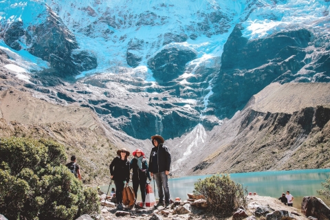 Au départ de Cusco : Randonnée guidée d'une journée au lac Humantay avec repas
