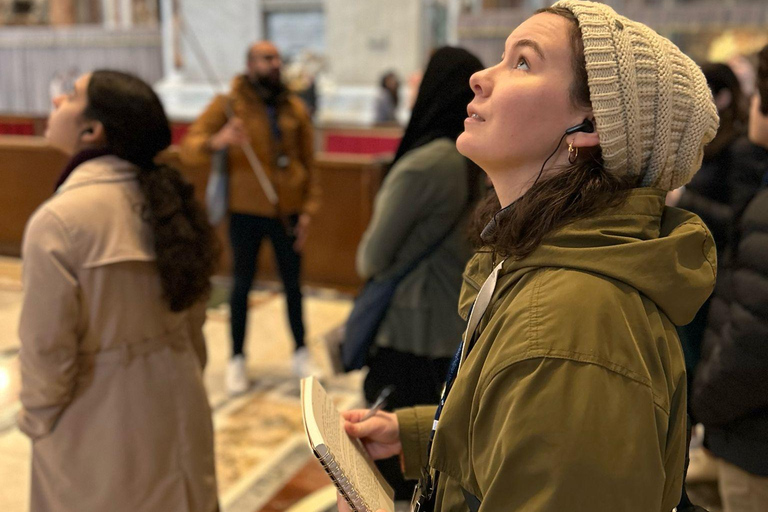 Rome: Rondleiding door de Sint-Pietersbasiliek en de graftombes van Papel