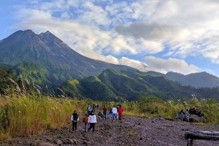 Merapi Vulkan Sonnenaufgang Borobudur und Prambanan Geführte Tour