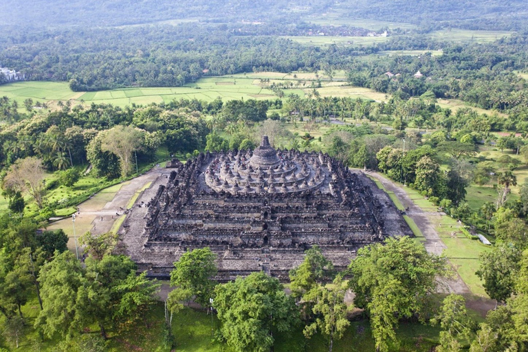 Merapi Vulkan Sonnenaufgang Borobudur und Prambanan Geführte Tour