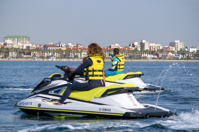 Visit Valencia Jetski Tour with Paddle Surf and Cold Drink in Valencia