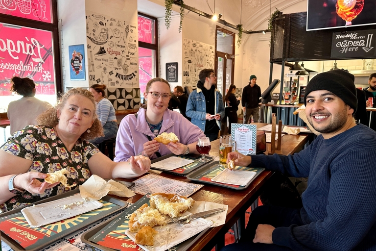 Boedapest: Street Food Tour met proeverijen van bier en etenGroepsrondleiding